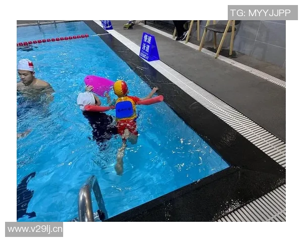 游泳技巧与训练方法全解析 提升速度与耐力的科学训练方案